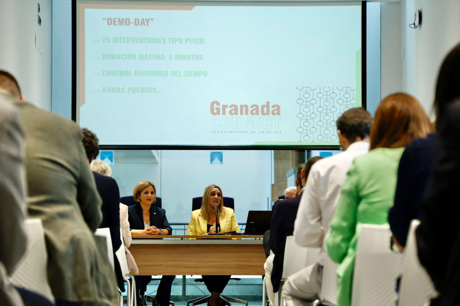 ©Ayto.Granada: La alcaldesa de Granada apuesta por “nuevas sinergias y alianzas” en torno al nuevo ecosistema digital para consolidar la proyección tecnológica de la ciudad a nivel global ©Ayto.Granada: La alcaldesa de Granada apuesta por “nuevas sinergias y alianzas” en torno al nuevo ecosistema digital para consolidar la proyección tecnológica de la ciudad a nivel global